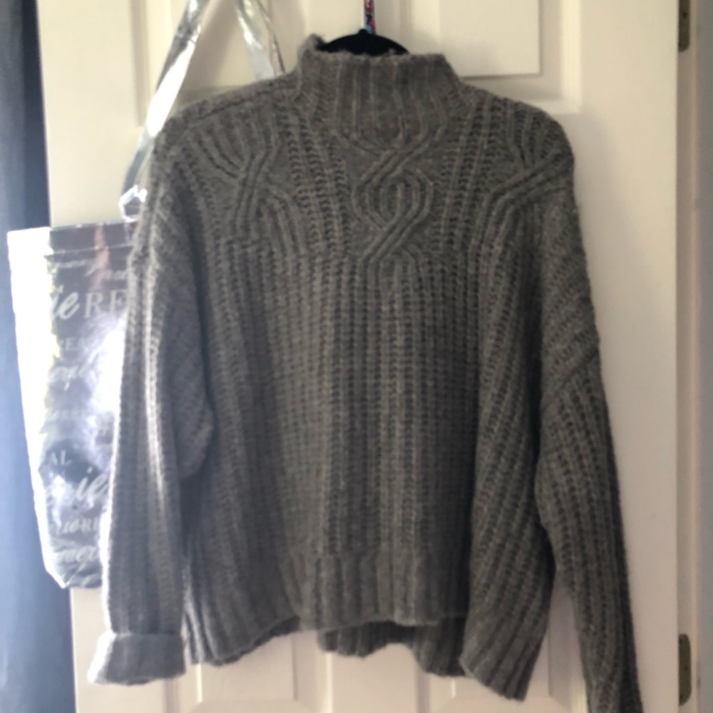 knit turtleneck
